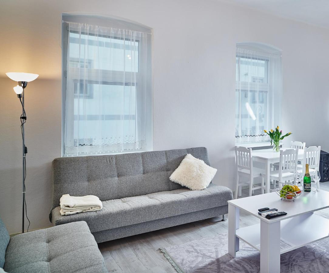 Apartman Bb Centrum Banská Bystrica Exterior foto